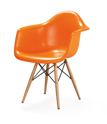 Sillas que se sientan modernas anaranjadas, restaurante de Seat de la fibra de vidrio que cena la silla con la base de madera de las piernas